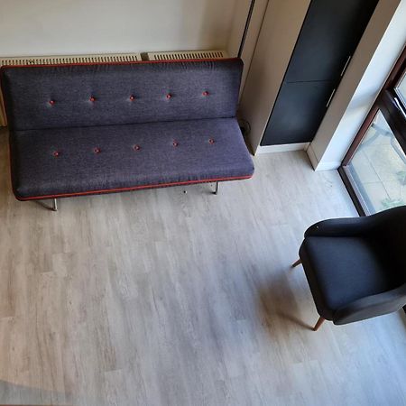 Grace Apartments - Living Stream 1 Ашфорд Экстерьер фото